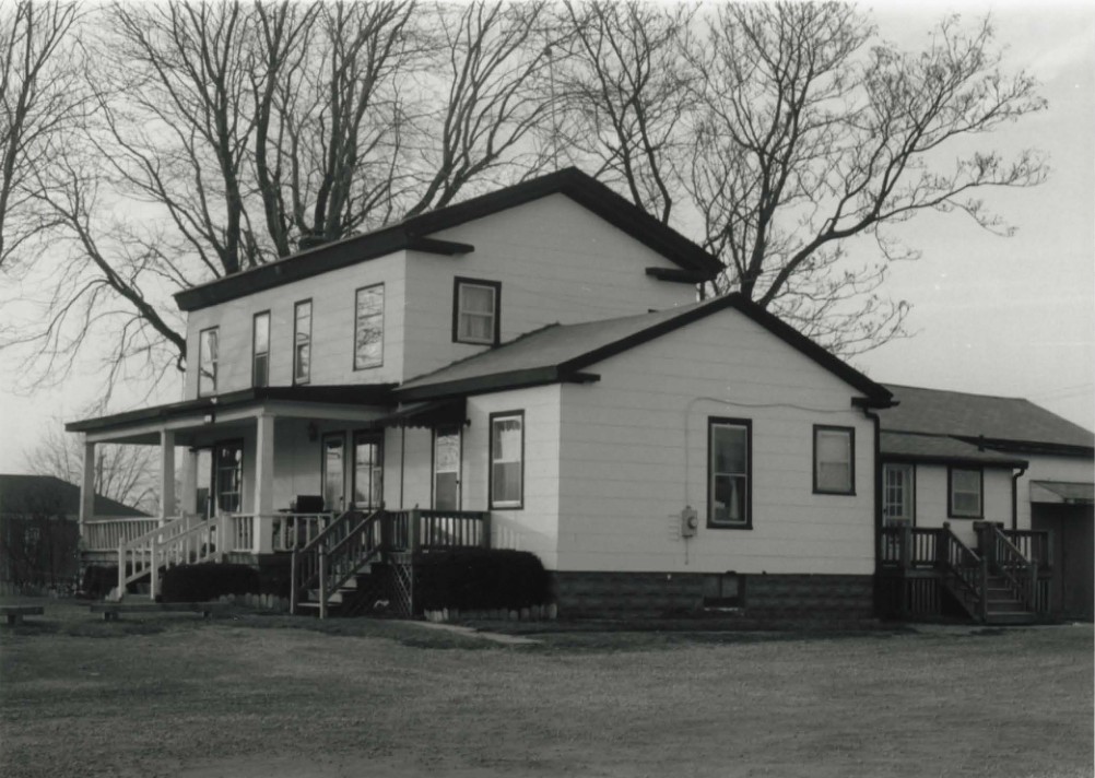 SHELDON INN
44134 MICHIGAN AVE
CANTON TOWNSHIP
WAYNE CO.
MICHIGAN
PHOTO 3:22
S & E facades