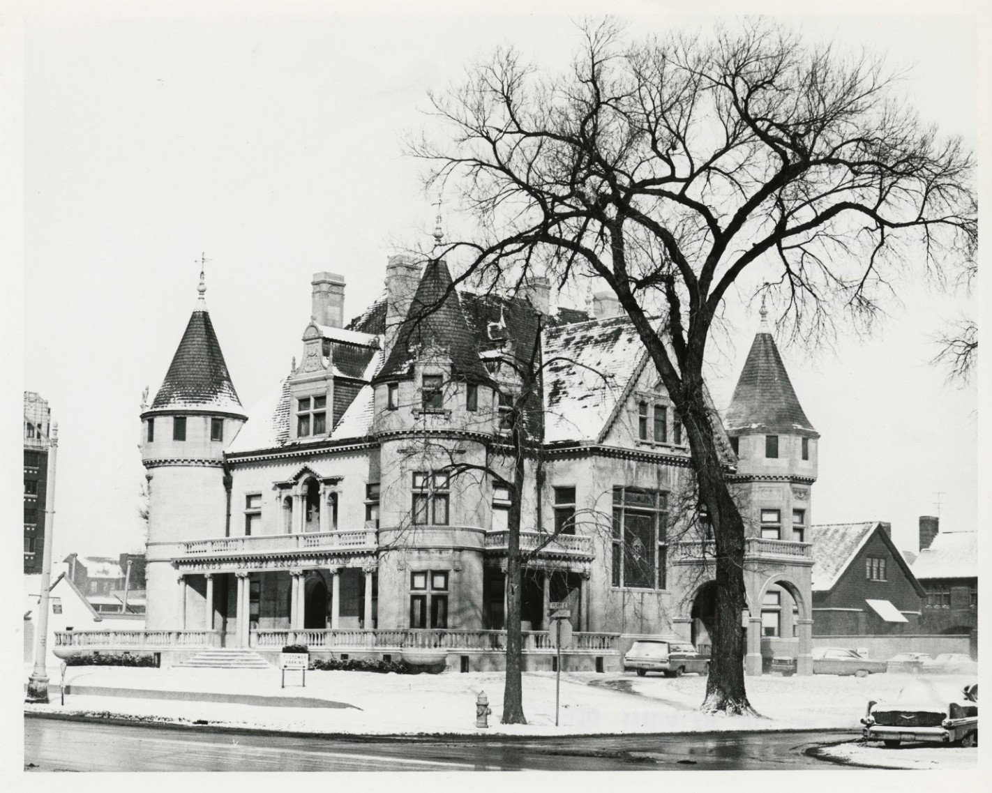 boards of the Detroit Copper + Brass Rolling Mills, Michigan Fire + Marine Insurance Co., Detroit Lumber Co., + LaSalle County Carbon Coal Co. Died a multi-millionaire in June, 1907
- Designed by German American Louis Kamper, design designed much in Detroit. House based on Chateaux de Chenonceaux in Tours — both were flat
- Pres. McKinley + Hayes came to party there
- When Heckers left, converted into a rooming house + apt. building (1947) purchased by Smiley Bros Music Co. Since then used for both commerical purposes + a center for the performing arts in Detroit. Birthplace of Detroits Chamber Music Workshop + Women’s Symphony. Carriage House has been converted into a recital auditorium capable of seating 200 people
Str: Frank J. Hecker
- steel bulk freighter built by for the Gilchrist Transportation Co. Laid down by the Columbia Iron Works at St. Clair, Mich. in 1904. Was launched on Sept. 2, 1905
- 1913 sold to the Interlake Steamship Co. + renamed the PERCERS Served in the Interlake Fleet 1945 sold to Wilson Transit Co. in 1945 removed a bulk carrier 1961 sold to Italian wrecker for scrap