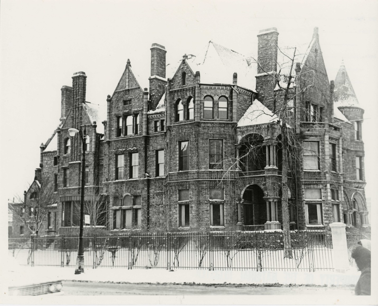 NPS Number: August 21, 1972
Title: David Whitney House
Loc.: Wayne County, Michigan
Front of building faces NE
UNITED STATES DEPARTMENT OF THE INTERIOR
NATIONAL PARK SERVICE
NATIONAL REGISTER OF HISTORIC PLACES
PROPERTY PHOTOGRAPH FORM
(Type all entries - attach to or enclose with photograph)
NAME COMMON: David Whitney House
AND/OR HISTORIC: David Whitney House
LOCATION STREET AND NUMBER: 4421 Woodward Avenue
CITY OR TOWN: Detroit
STATE: Michigan COUNTY: Wayne
PHOTO REFERENCE PHOTO CREDIT: Division of Michigan History, Department of State
DATE OF PHOTO: 1971
NEGATIVE FILED AT: Division of Michigan History, Department of State, Lansing
IDENTIFICATION DESCRIBE VIEW, DIRECTION, ETC. Front of building faces northeast.