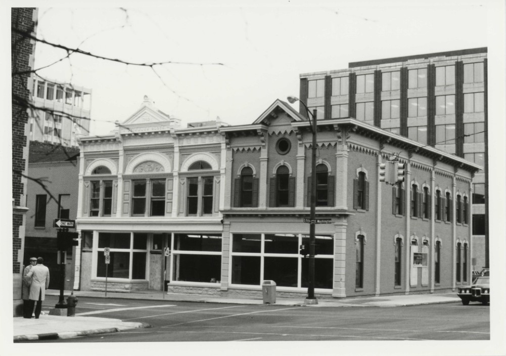 Weinmann Block
219-223 E. Washington St., Ann Arbor
Washtenaw County, Michigan
Photographer: J. Gunnar Anderson
Date: Spring, 1983
Neg: J. Gunnar Anderson
202 E. Washington, Ann Arbor
View: From SE
Photo: 1 of 6