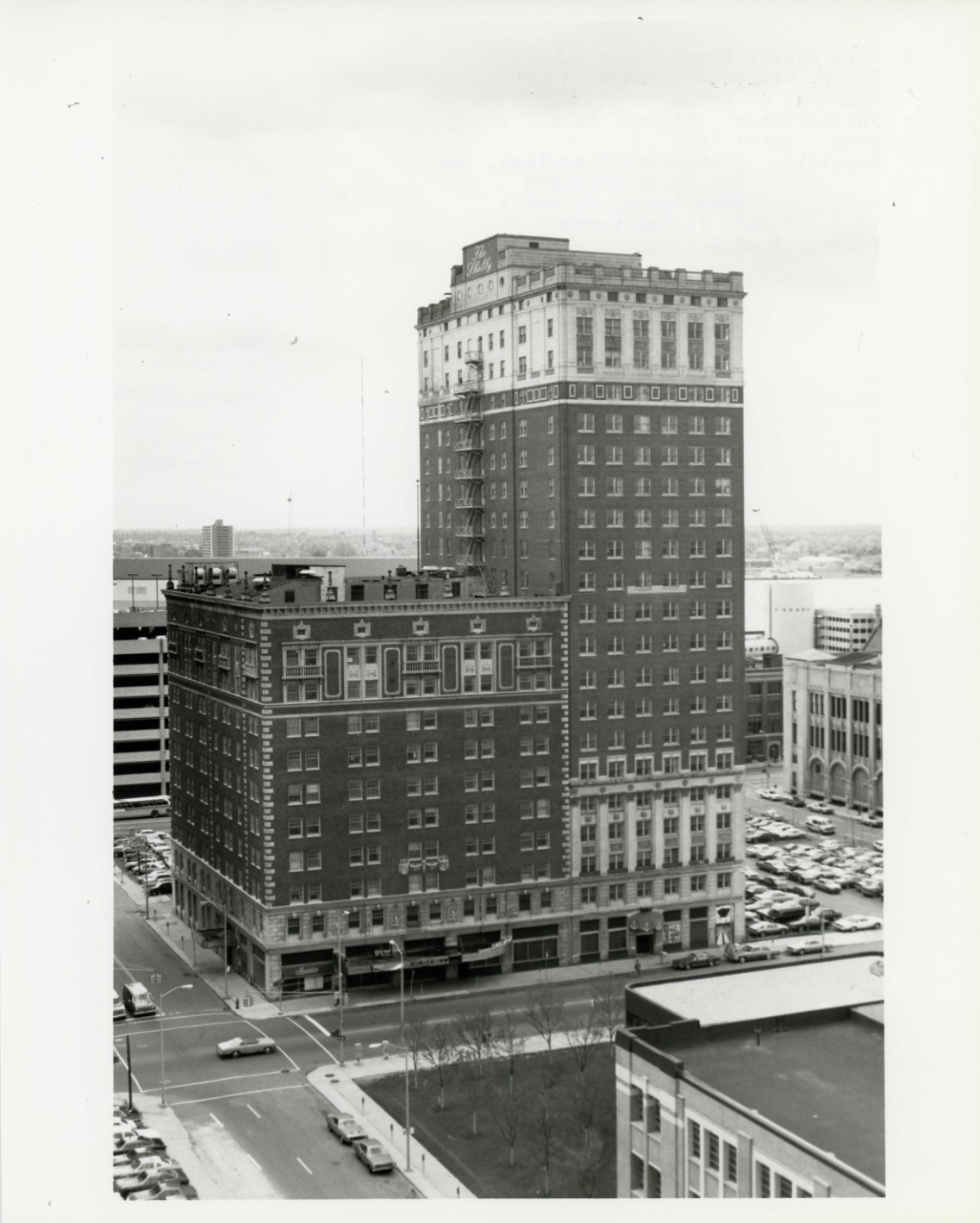 Fort Shelby Hotel
525 W. Lafayette St.
Detroit, MI 48226
Photographer: Michael Wolk
Date: April 1983
Negative: Luckenbach/Ziegelman, Inc.
555 South Woodward
Birmingham, MI 48011
View: camera facing south
Photo: 1 of 5
view: camera facing south
photo 1 of 5
