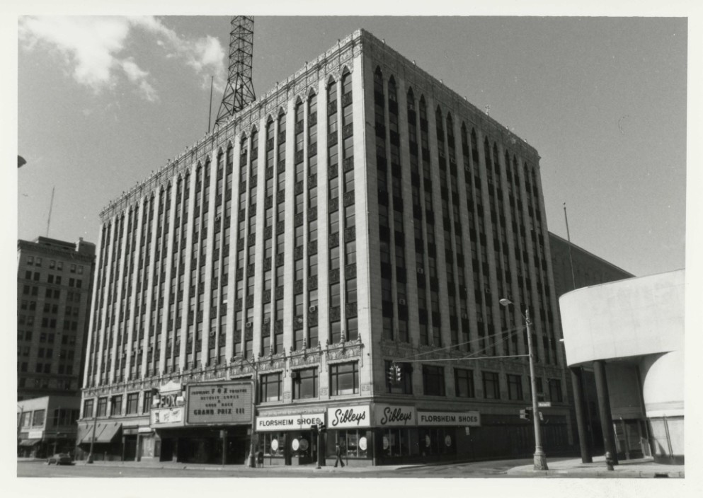 Fox Building & Theatre Detroit, Mich.
K. Caldwell Sept. 1984
2111 Woodward, Det. Mich. Suite 910
North East corner looking South West
Photo 2 of 12