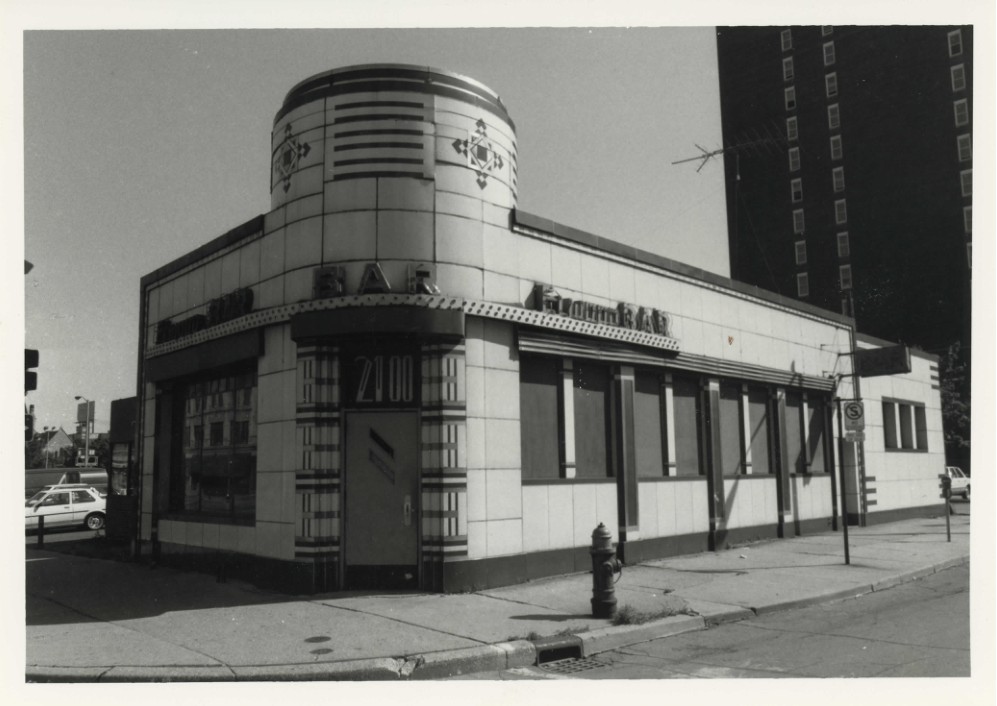 Elwood Bar and Grill - Detroit historic building