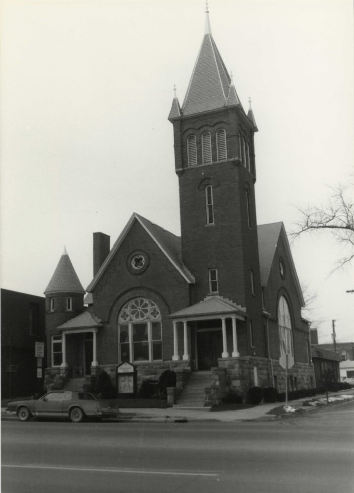 a. Saline Multiple Resource Nom.
(143 E. Michigan, Presbyterian Church)
b. Saline, Washtenaw Co., MI
c. L. Sommers
d. fall, 1984
e. Mich. Bureau of History
208 N. Capitol
Lansing, MI
f. facing NW
g. photo #27 of 40