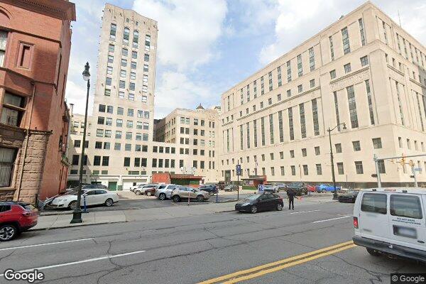 Street view of Fort Washington Plaza